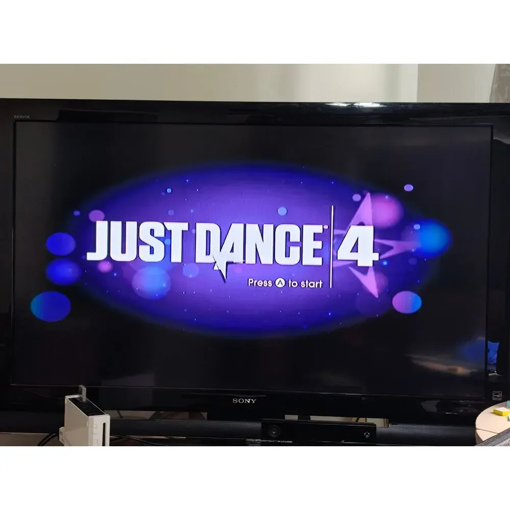 Just Dance 4 Wii CIB Complete w/ Manual & Insert 40+ Songs